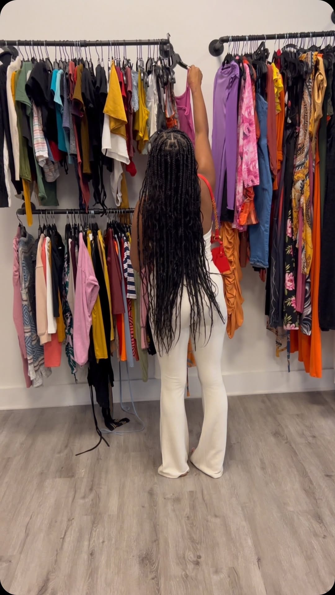Post 10 by Womens Fashion Exchange on Instagram (video)