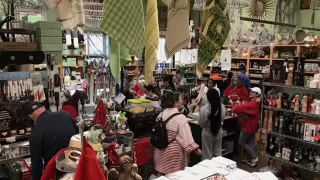 Post 7 by Pryde's Kitchen & Necessities on Instagram (video)