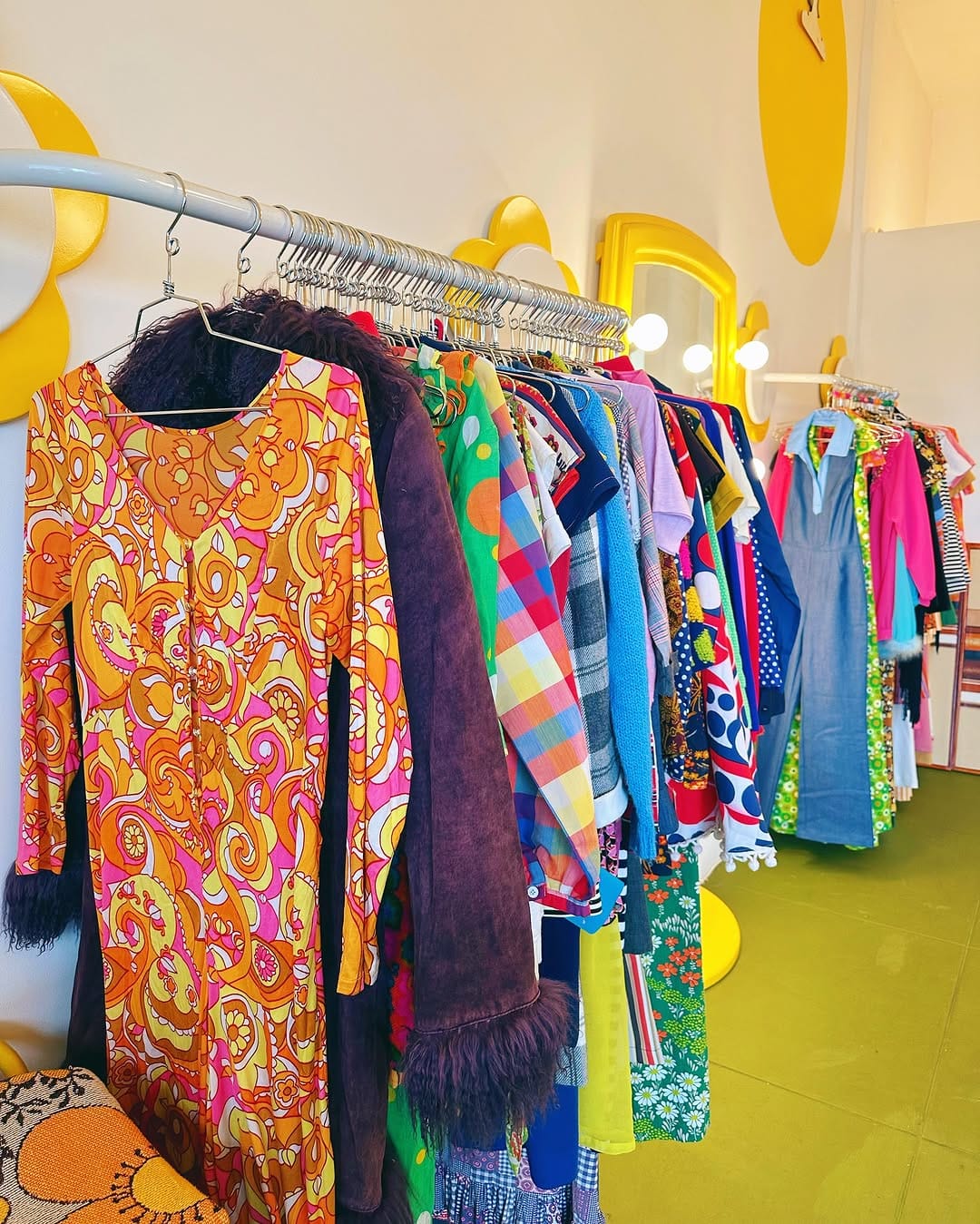 Post 10 by MIRACLE EYE - Los Angeles Shop on Instagram (carousel)