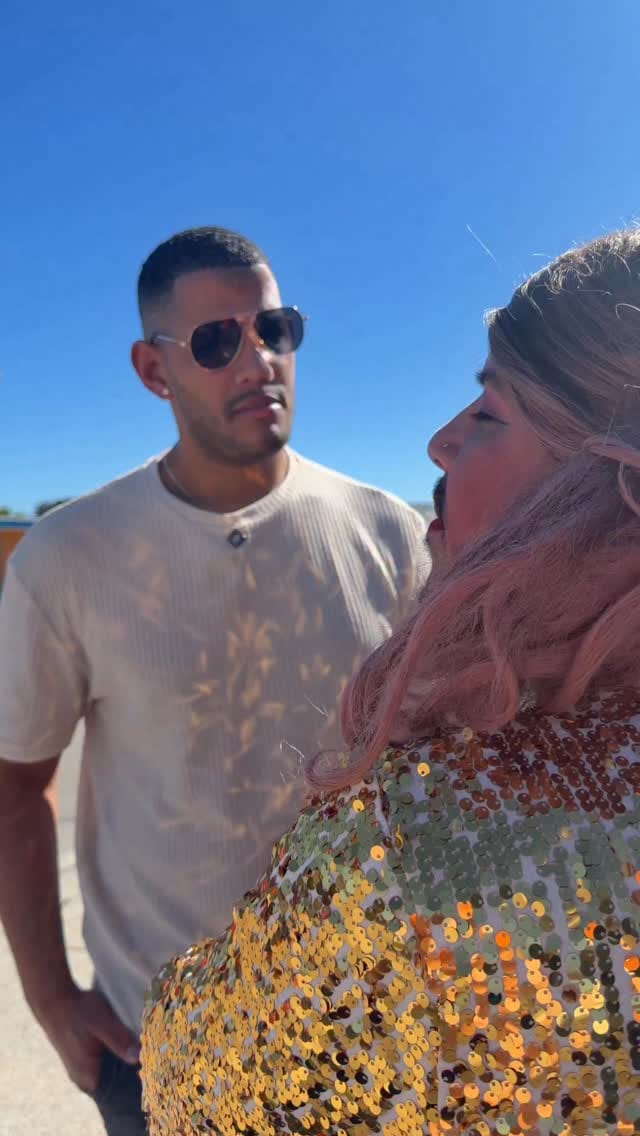 Post 1 by 𝐘𝐎𝐍𝐈 𝐉𝐄𝐖𝐄𝐋𝐑𝐘 on Instagram (video)