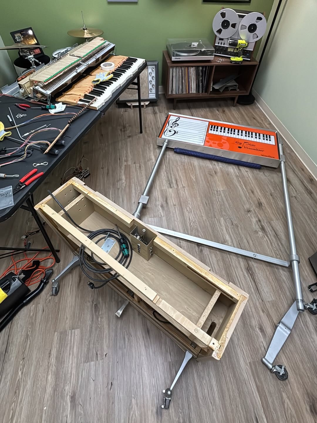 Post 6 by Emma’s Keyboard Repair 💕 on Instagram (image)