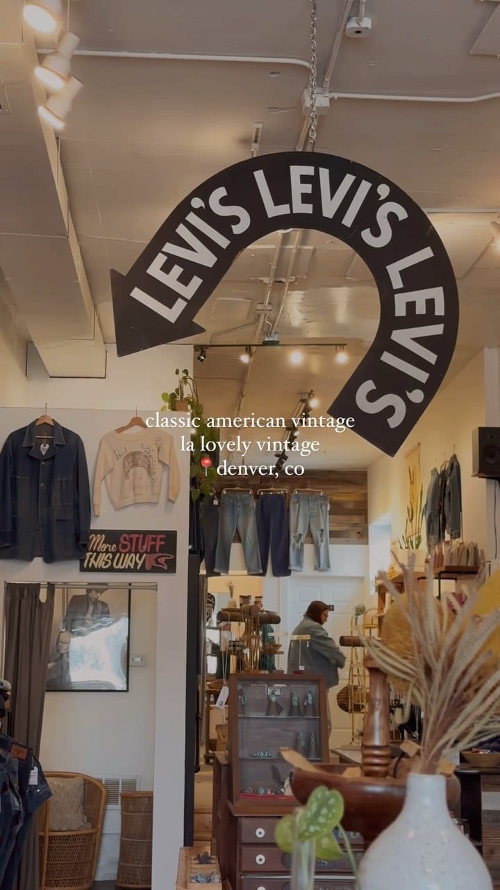 Post 7 by La Lovely Vintage on Instagram (video)