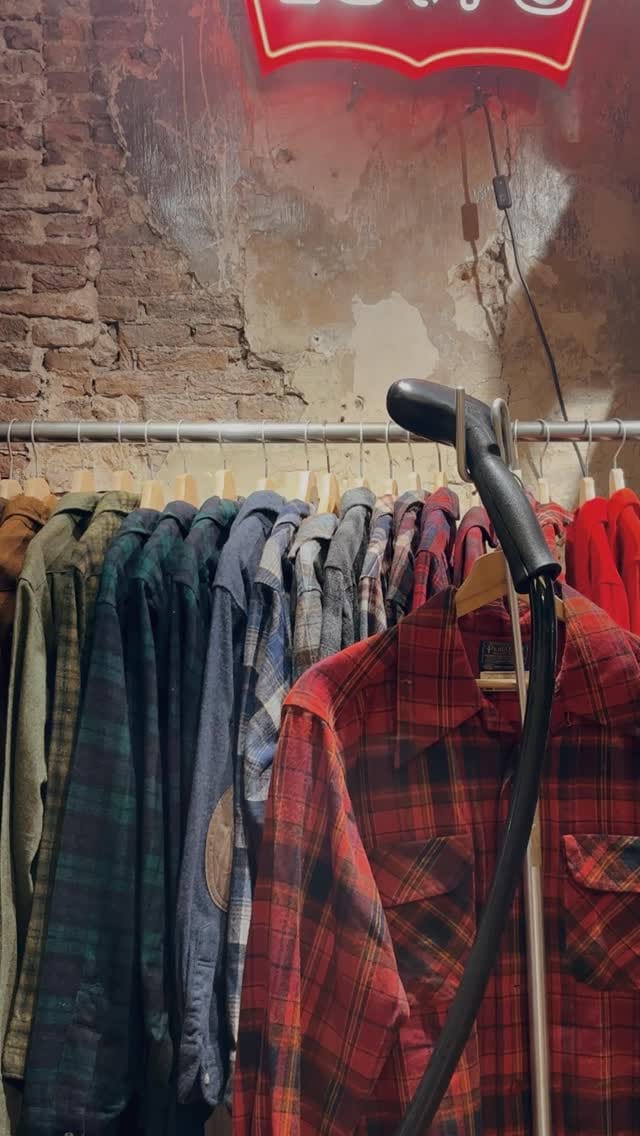 Post 2 by Vintage Denim Store on Instagram (video)