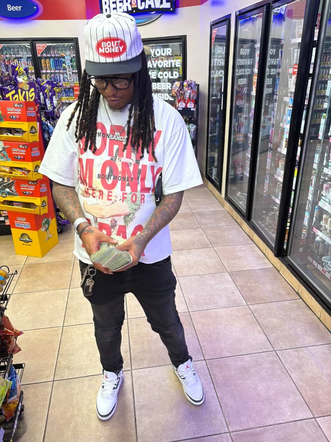 Post 2 by BoutMoney Clothing💰™️ on Instagram (carousel)