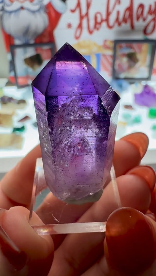 Post 10 by Amanda Dimes on Instagram (video)