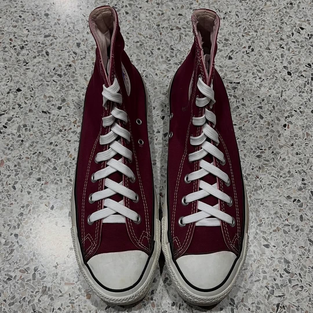 Post 3 by ร้านขายรองเท้า CONVERSE USA ของแท้ on Instagram (carousel)