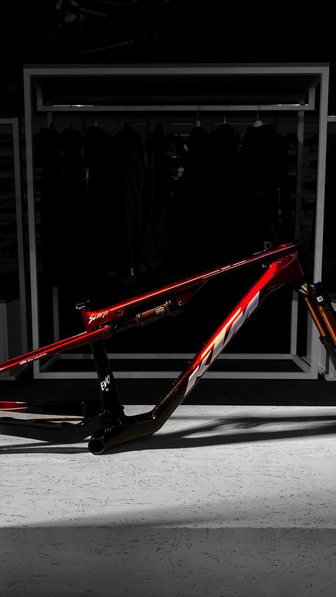 Post 3 by Cicli Varsalona - In Bici Veritas on Instagram (video)