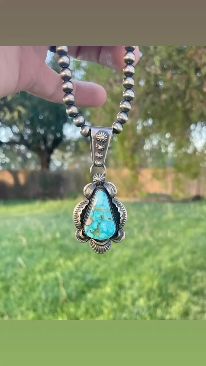 Post 10 by Turquoise Vaquero on Instagram (video)