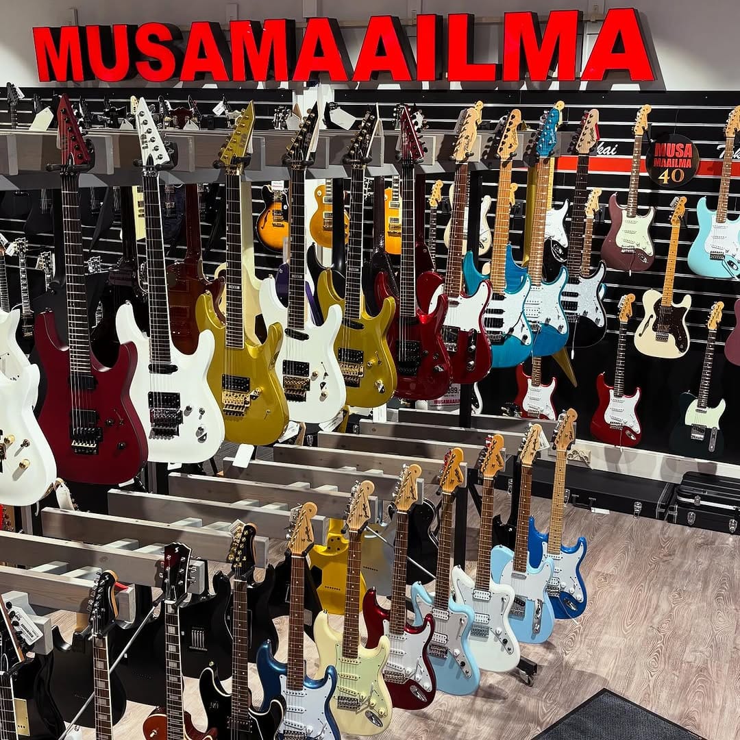 Post 6 by Musamaailma on Instagram (image)
