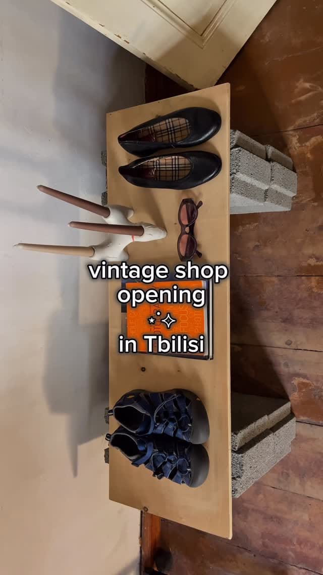 Post 10 by K‘vira Market! on Instagram (video)