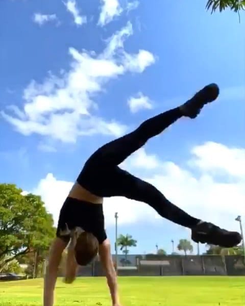 Post 9 by MYSWAGGS New York on Instagram (video)