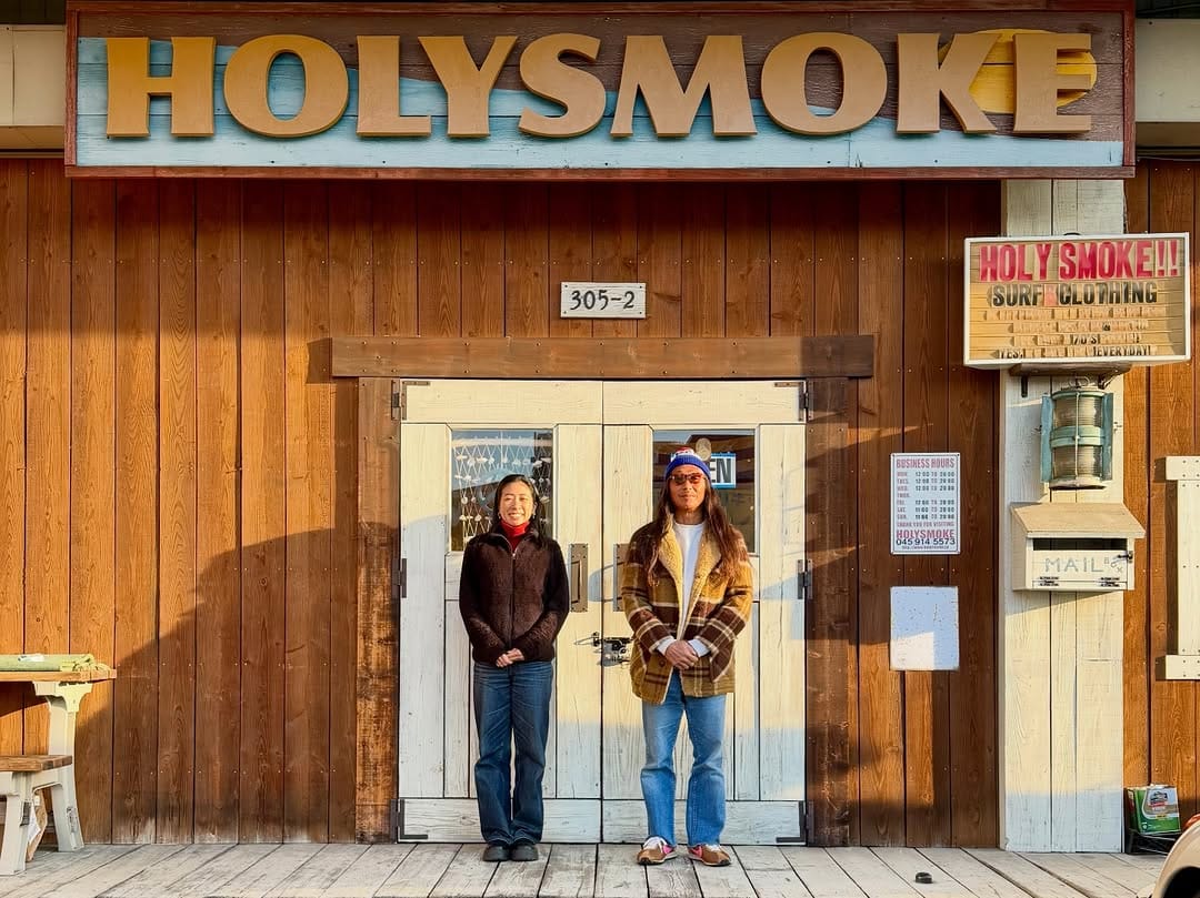Post 3 by Holy Smoke on Instagram (image)