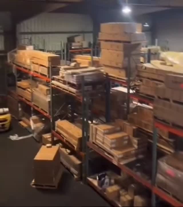 Post 1 by Total Fitness USA Exercise Equipment Hawaii on Instagram (video)