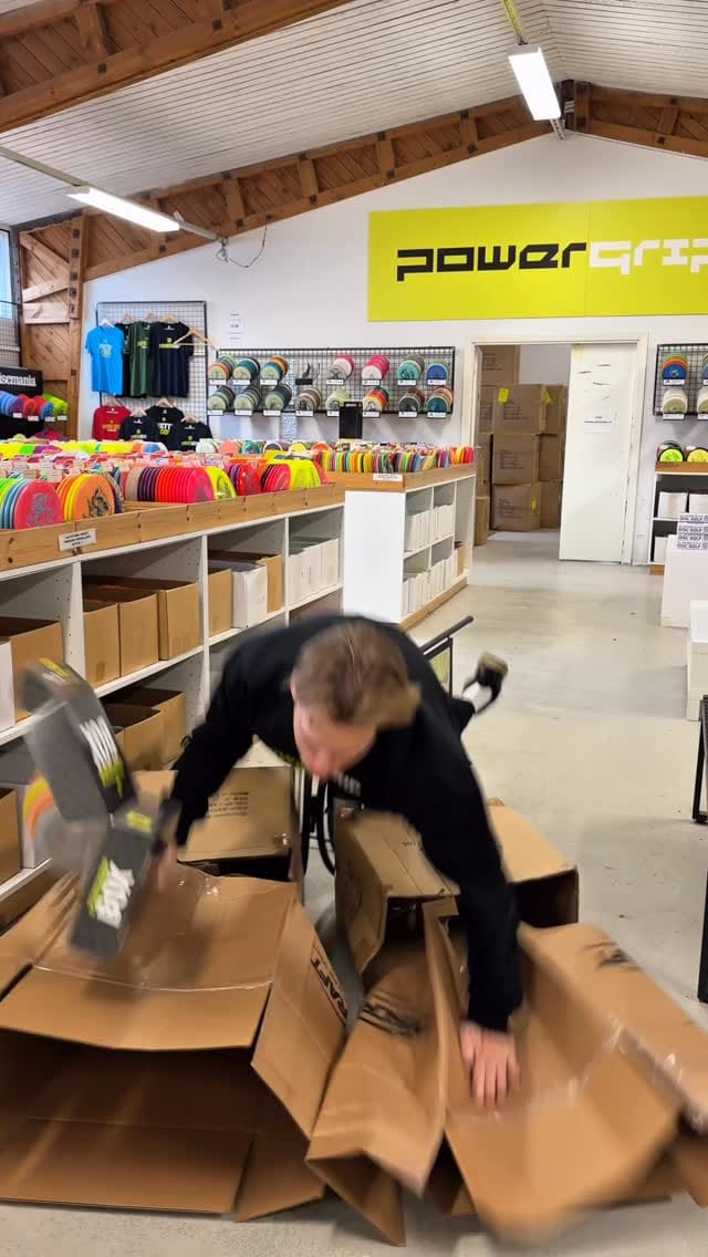 Post 10 by Powergrip - Euroopan suurin frisbeegolfkauppa on Instagram (video)