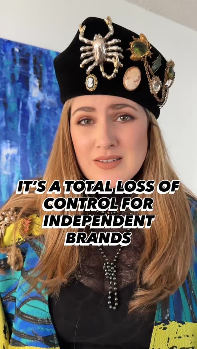 Post 3 by Suzanne Vinnik | Size Inclusive Fashion Designer on Instagram (video)