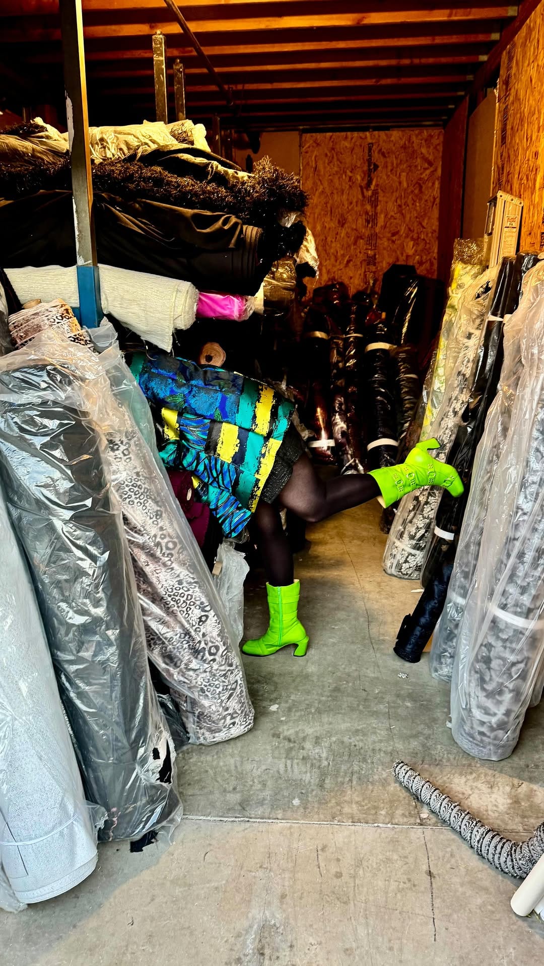 Post 7 by Suzanne Vinnik | Size Inclusive Fashion Designer on Instagram (video)