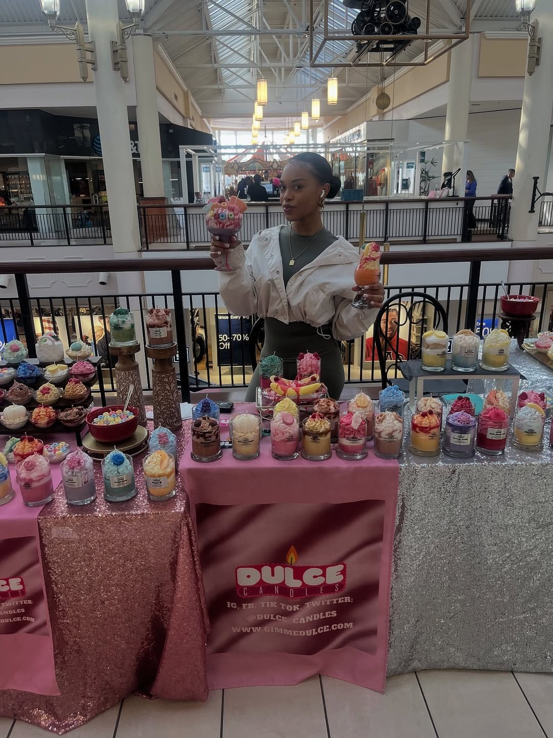 Post 9 by Dulce Candles on Instagram (image)