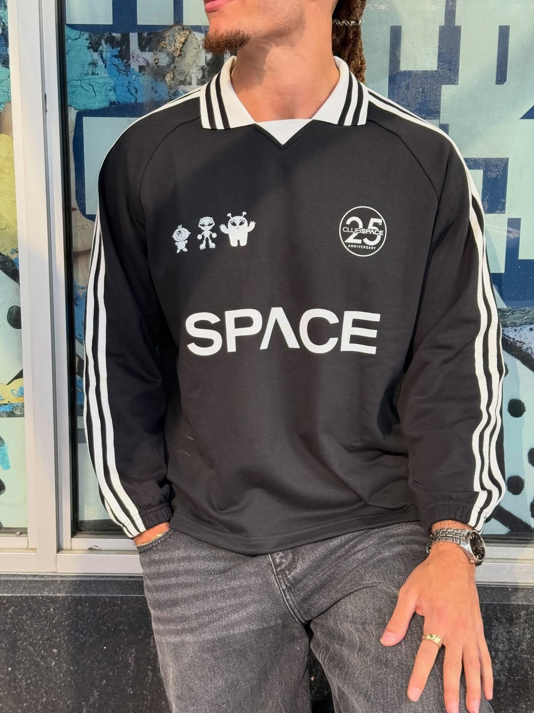 Post 2 by Shop Club Space on Instagram (carousel)