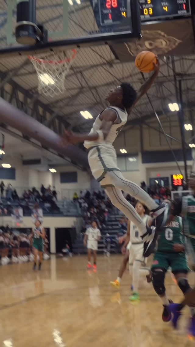 Post 6 by STUSA on Instagram (video)