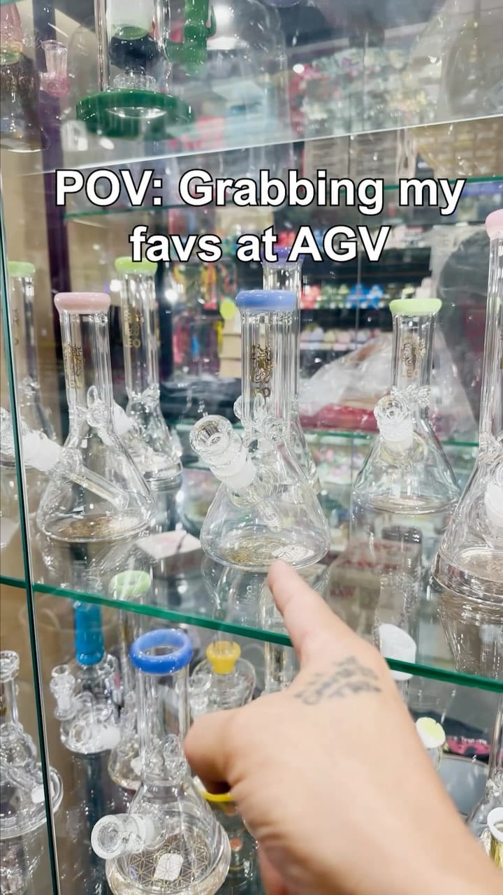 Post 2 by Aladdin Glass & Vape | Paramus, Lodi, Union, Rockaway on Instagram (video)