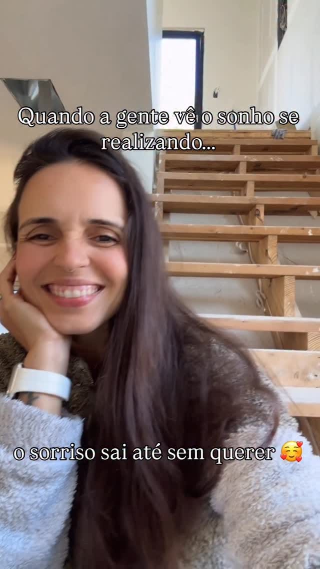 Post 5 by Aline Reis on Instagram (video)