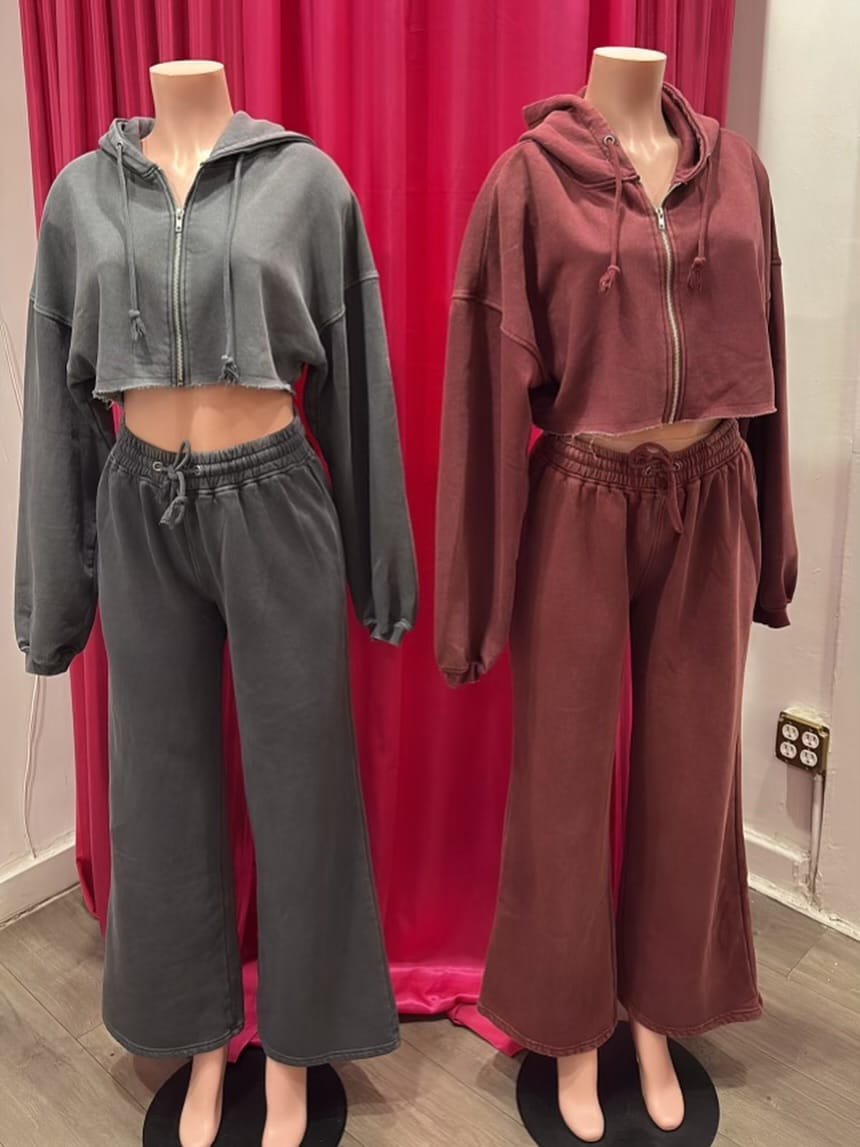 Post 4 by Baltimore Boutique on Instagram (image)