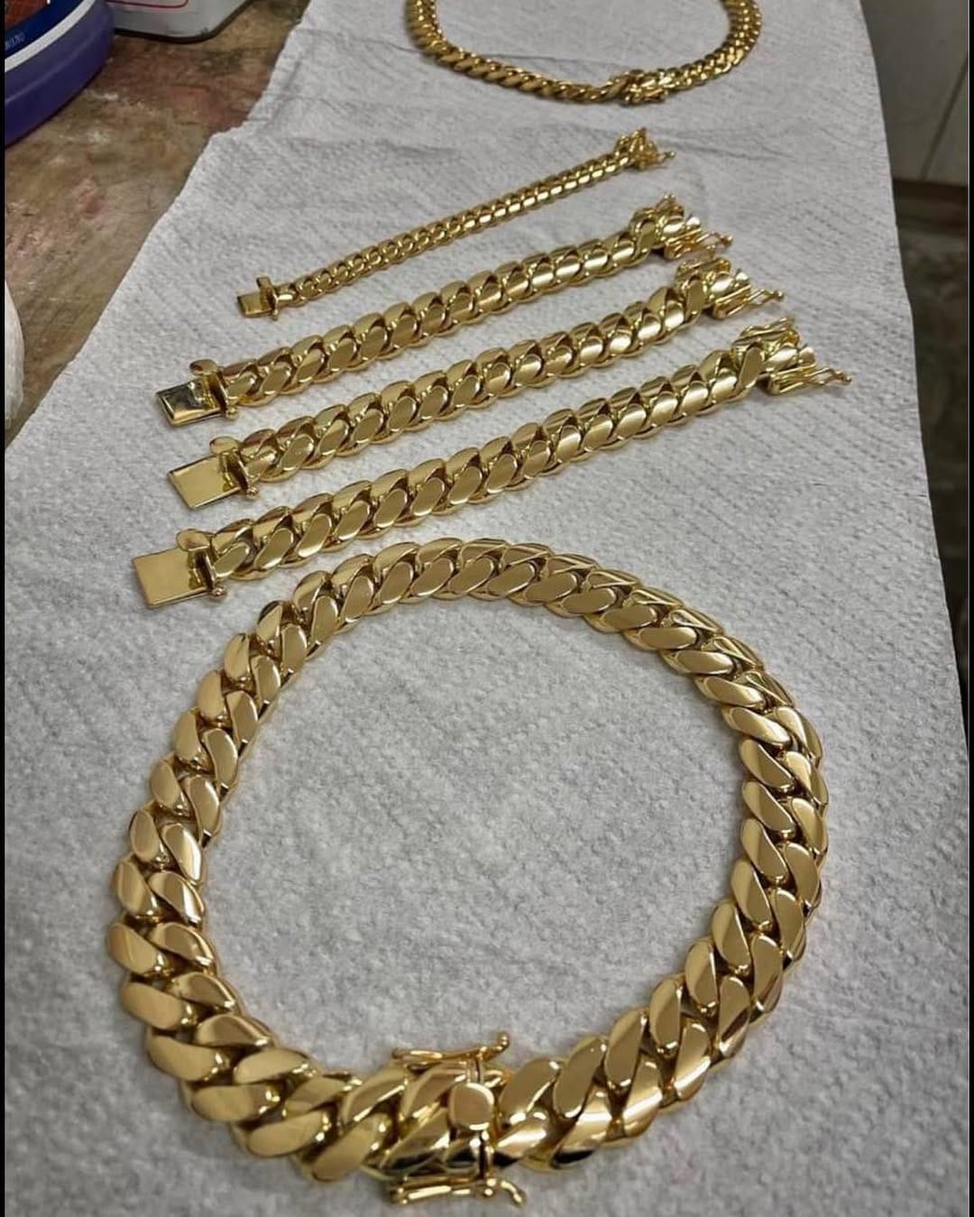 Post 2 by MIAMI CUBAN LINK on Instagram (image)