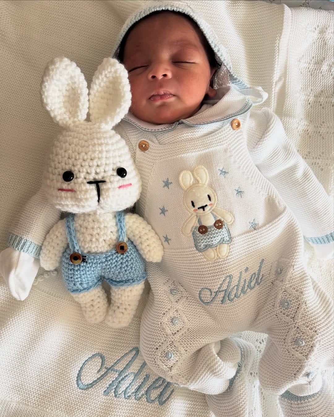 Post 7 by Baby clothes on Instagram (image)