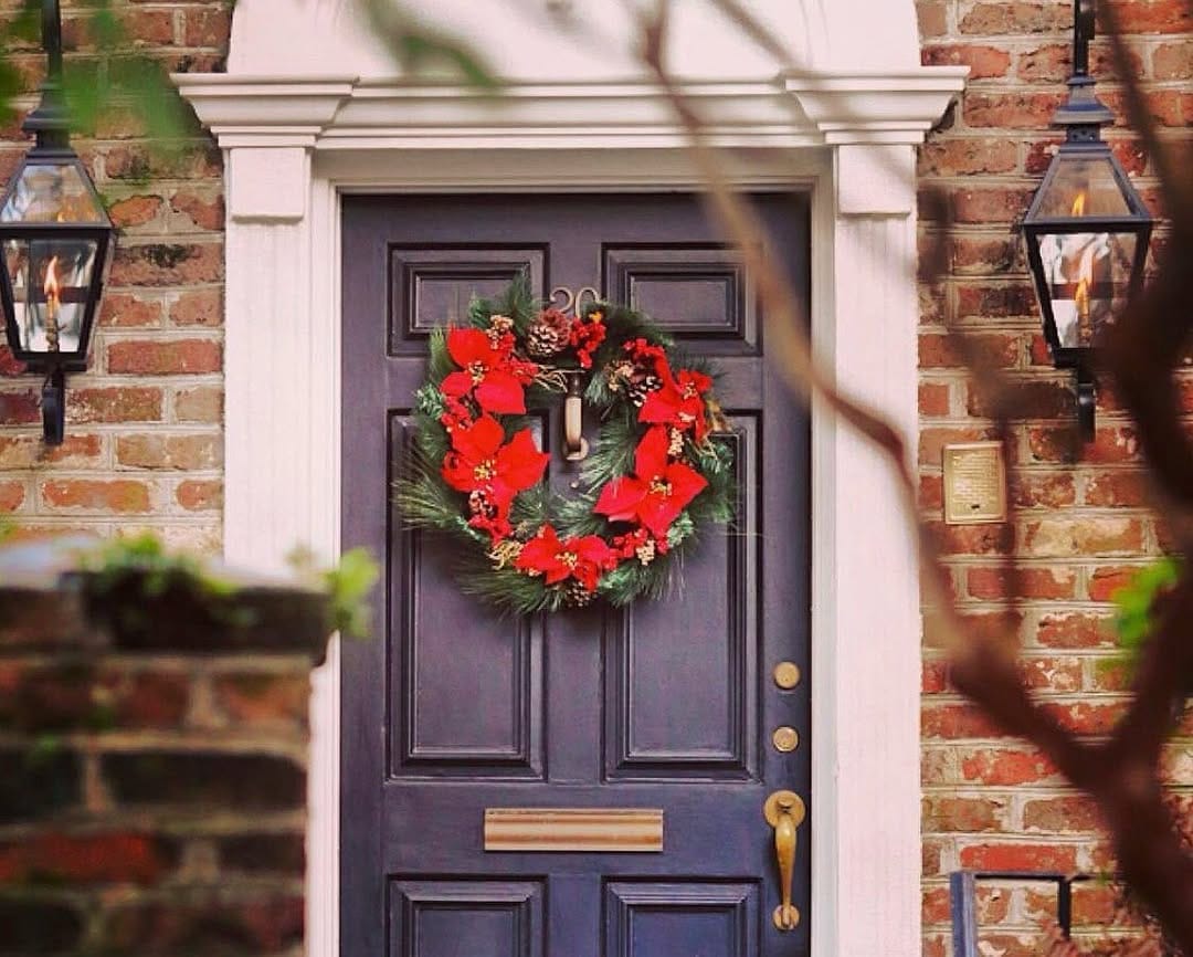 Post 6 by Lantern & Scroll on Instagram (image)