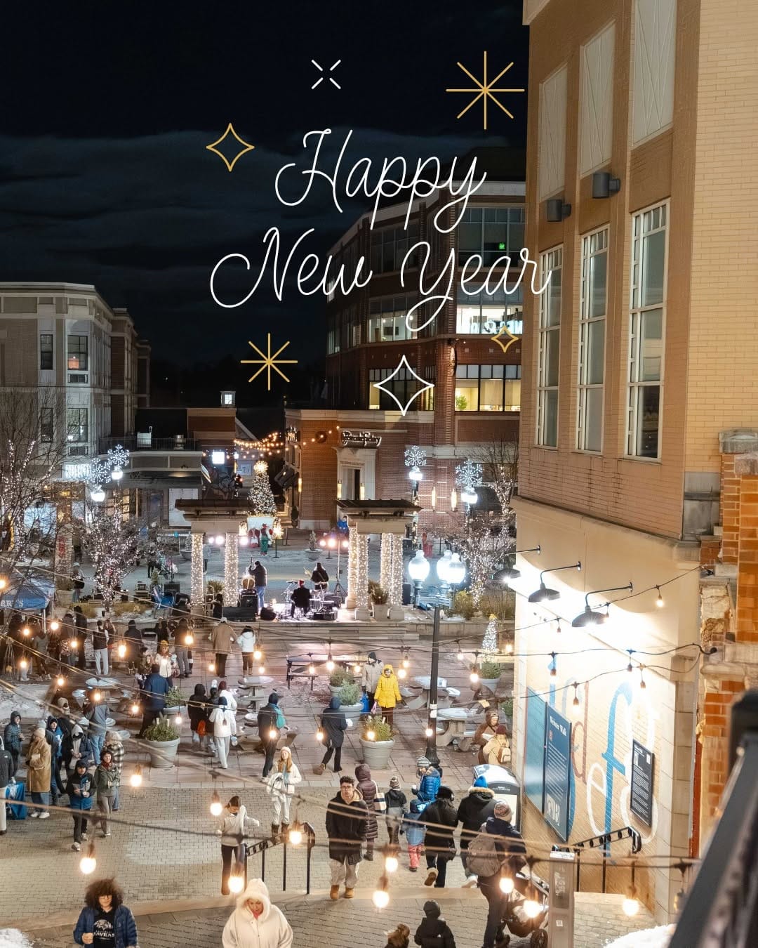Post 5 by Blue Back Square on Instagram (image)