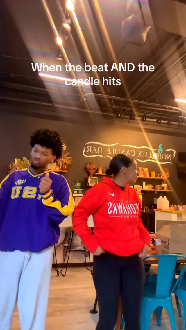 Post 3 by Noir Lux Candle Bar on Instagram (video)