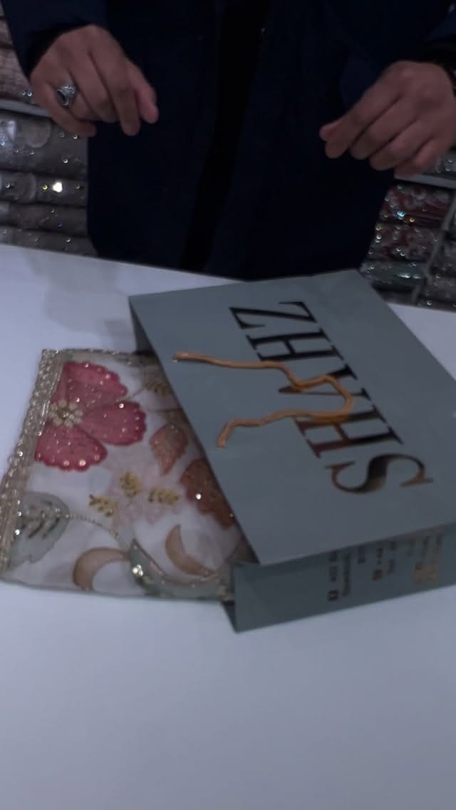 Post 6 by Shahz | designer on Instagram (video)