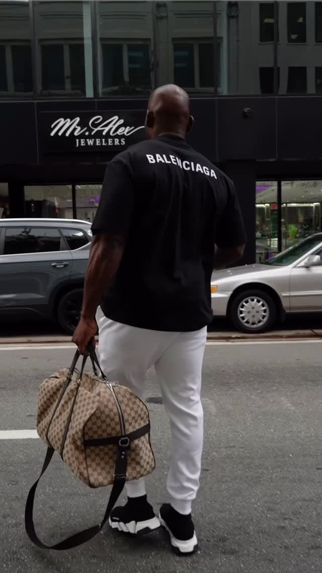 Post 7 by Mr. Alex Jewelers on Instagram (video)
