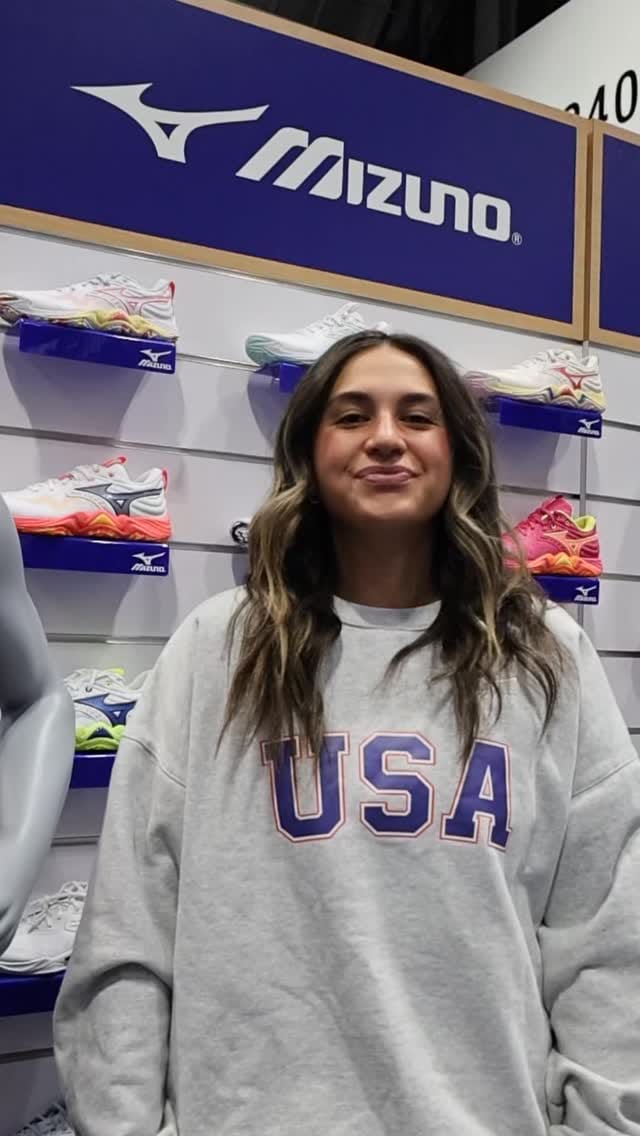 Post 4 by Mizuno Volleyball USA on Instagram (video)