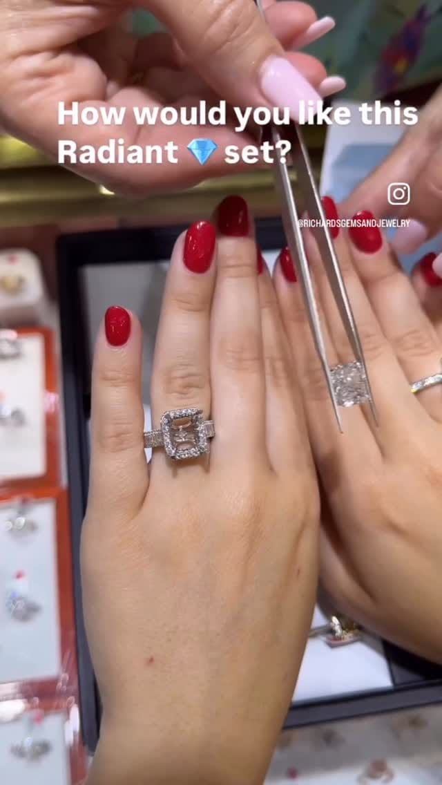 Post 6 by Richard's Gems and Jewelry on Instagram (video)
