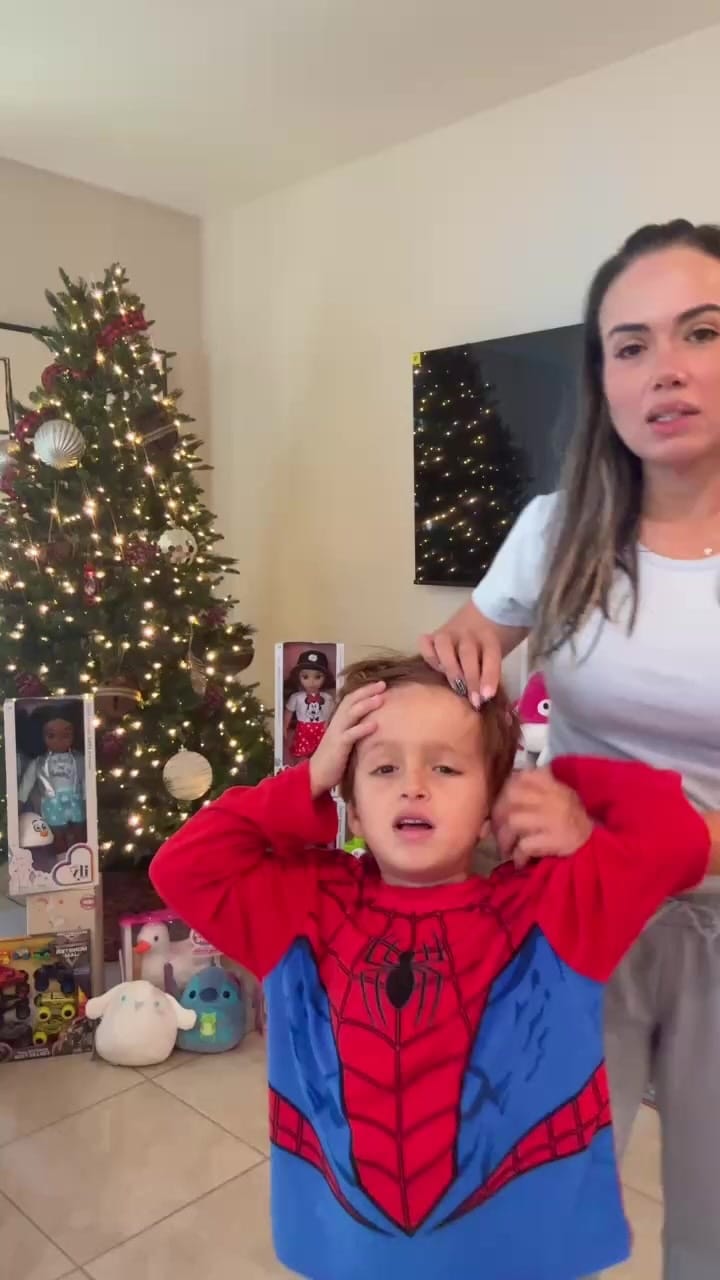 Post 8 by Amoremio Kids on Instagram (video)