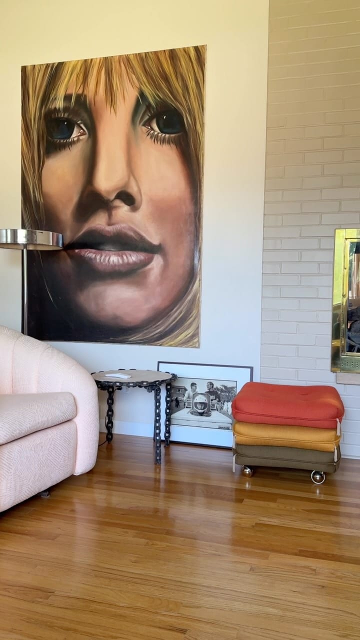 Post 4 by Kyla |  Home Decor & Interiors on Instagram (video)