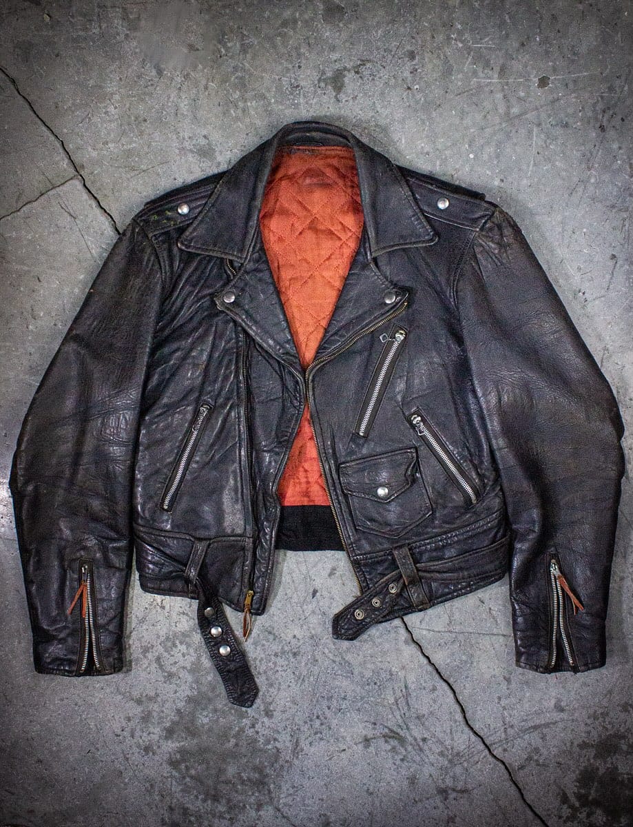 Post 2 by ⚡️Black Shag Vintage⚡️ on Instagram (carousel)