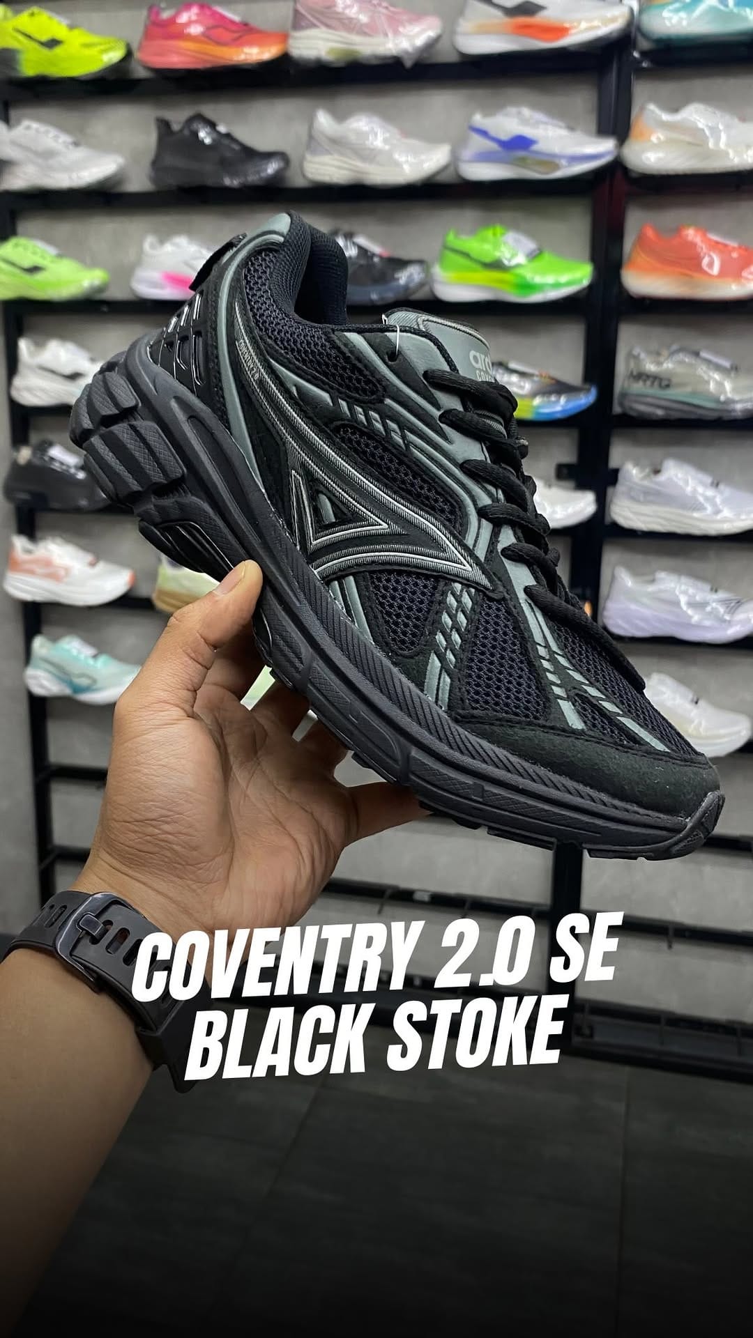 Post 1 by Toko Sepatu Hap Hap Sports on Instagram (video)