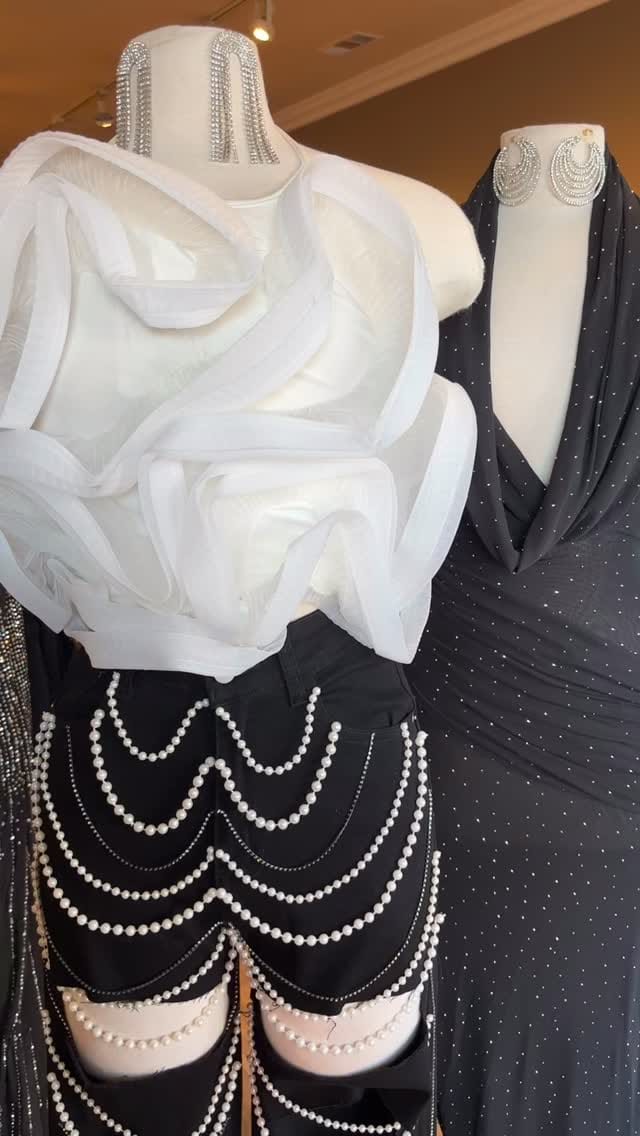 Post 1 by Sabrak Boutique on Instagram (video)