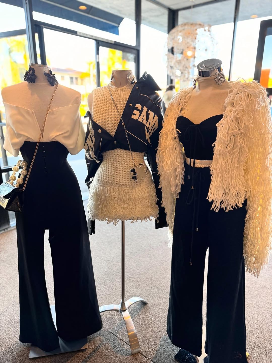 Post 3 by Sabrak Boutique on Instagram (image)