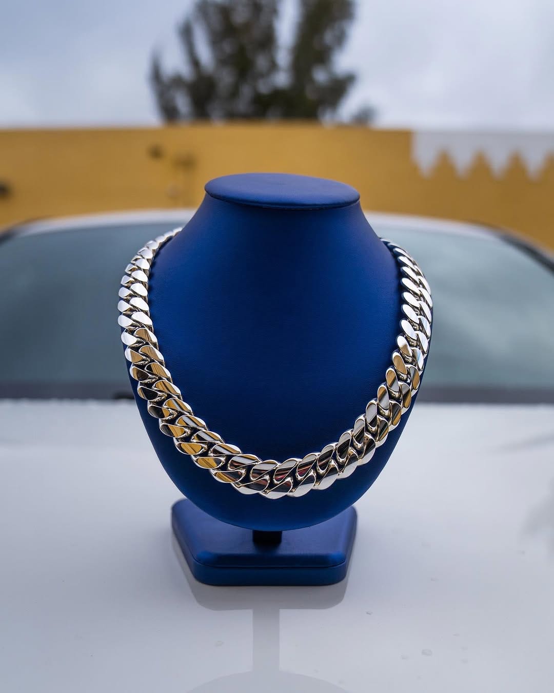 Post 8 by Gus Villa Jewelry Inc on Instagram (carousel)