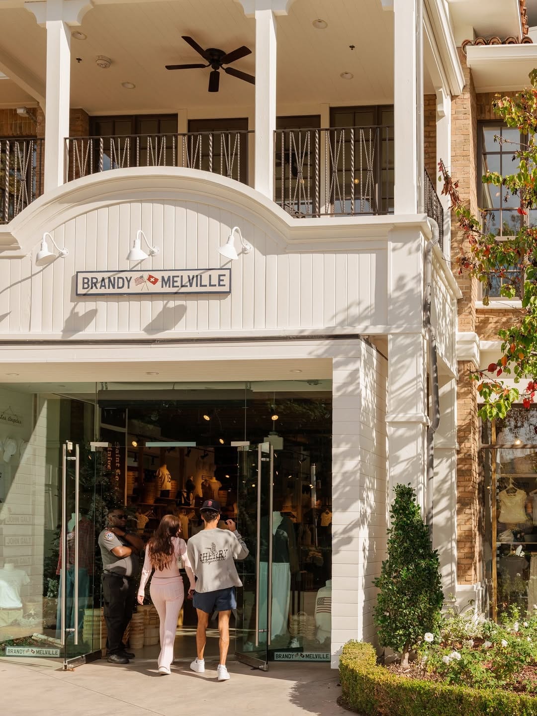 Post 4 by The Grove on Instagram (image)