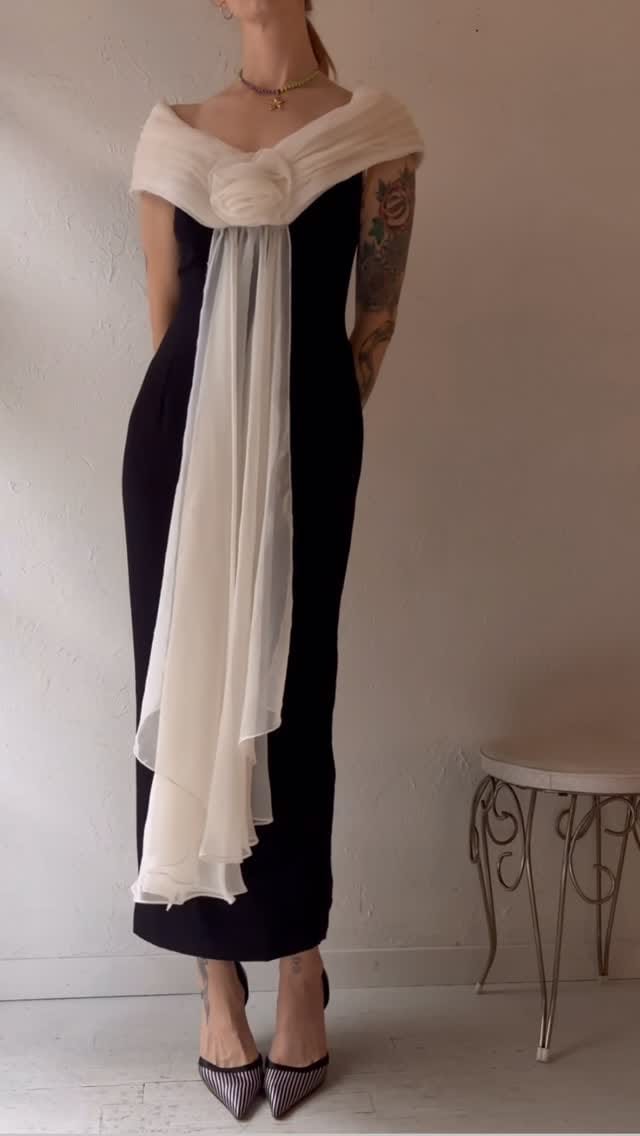 Post 9 by Wild Honey Goods on Instagram (video)