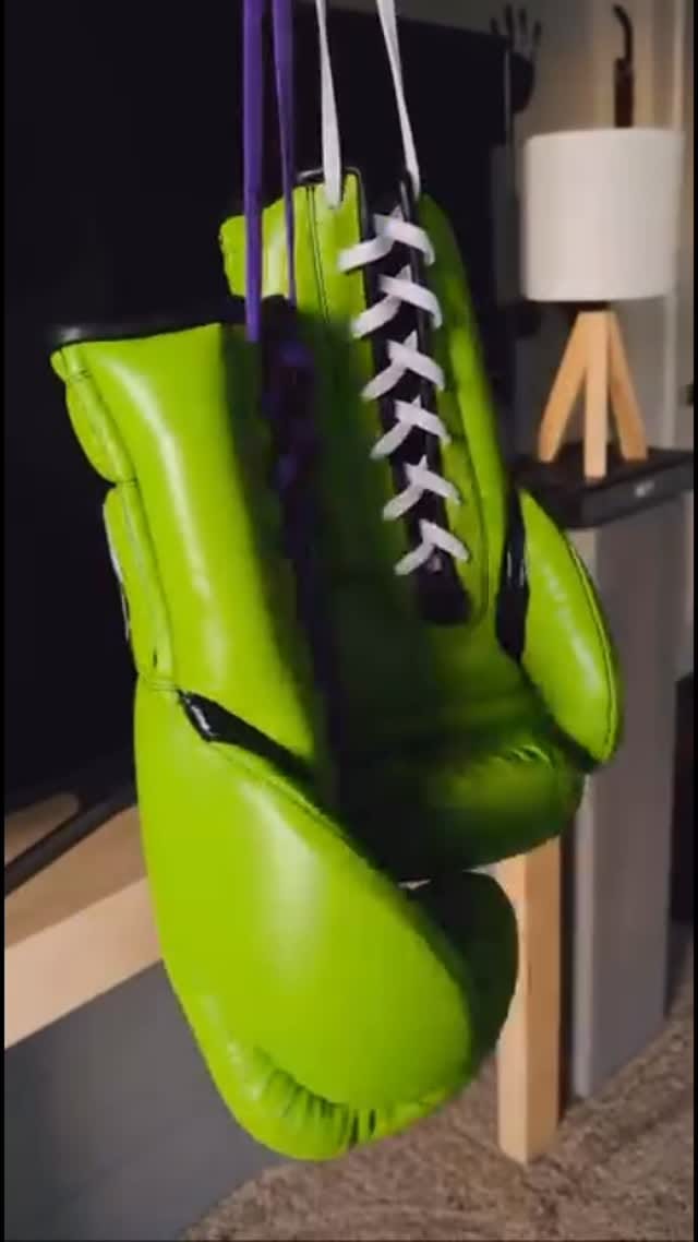 Post 4 by Fighters Boutique on Instagram (video)