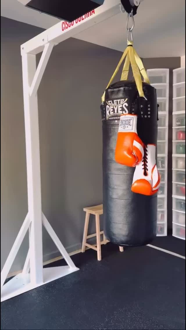 Post 10 by Fighters Boutique on Instagram (video)