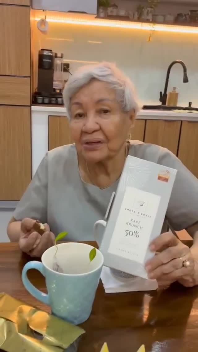Post 6 by Chocs ‘N Boxes on Instagram (video)