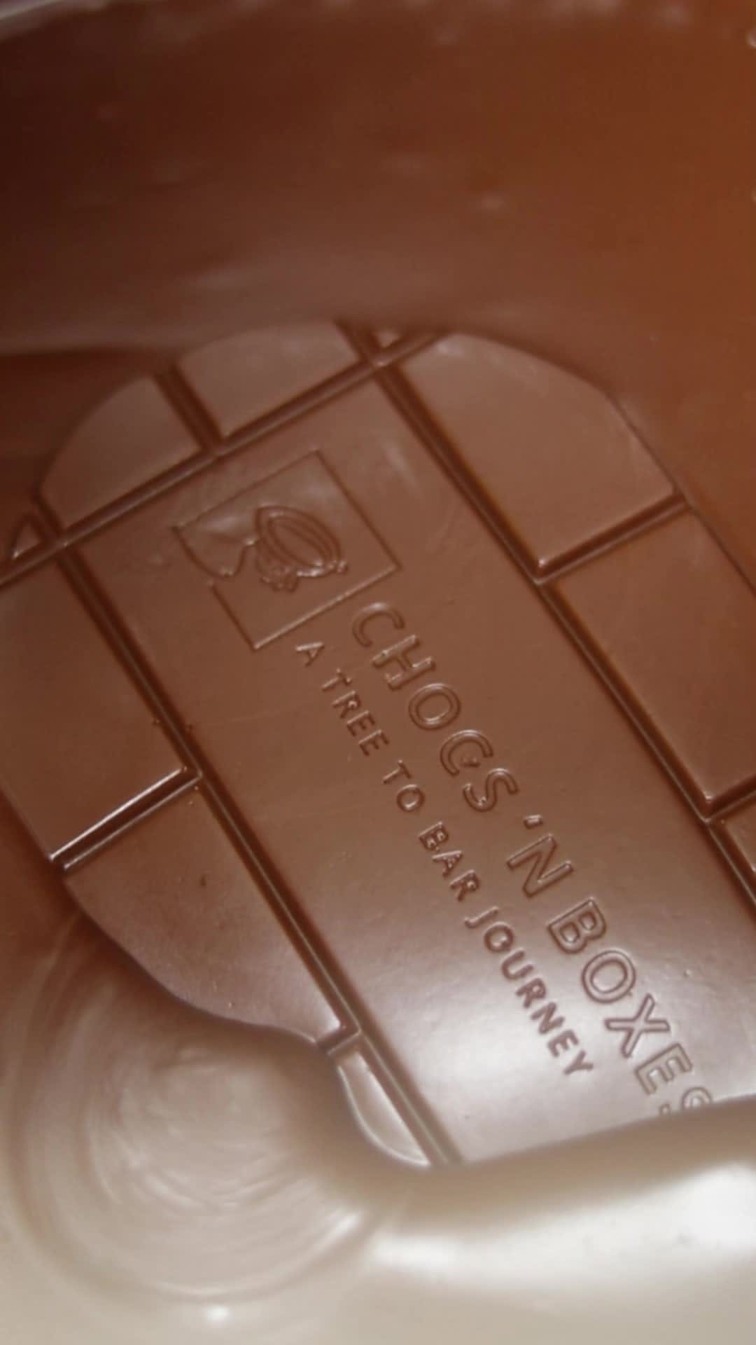 Post 5 by Chocs ‘N Boxes on Instagram (video)