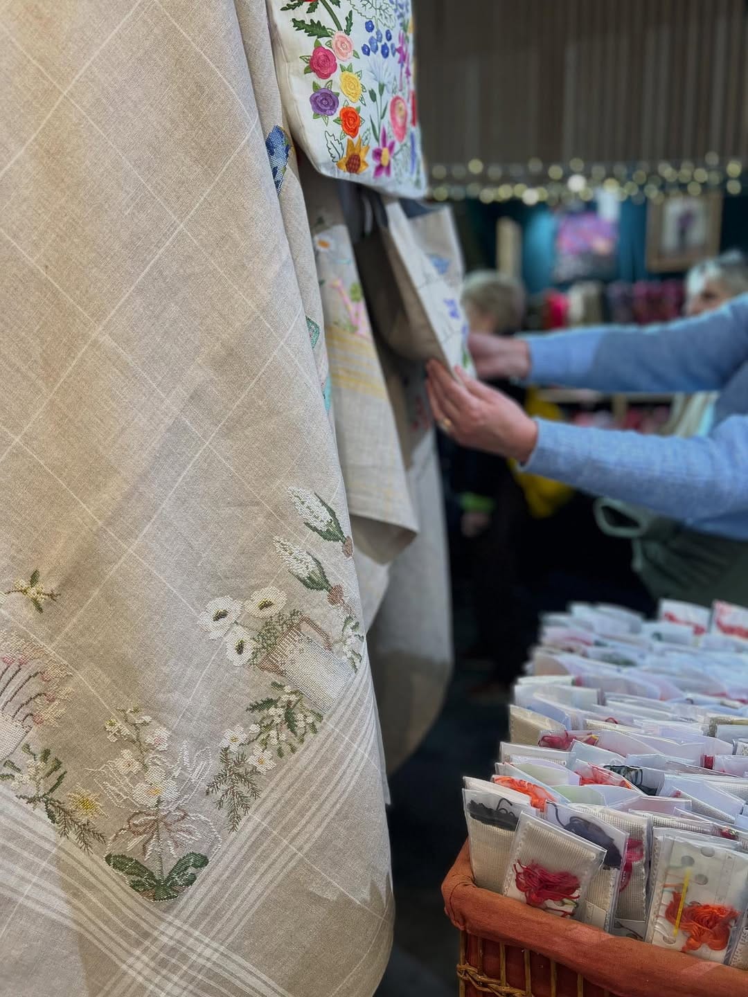 Post 9 by Le Bonheur des Dames on Instagram (carousel)