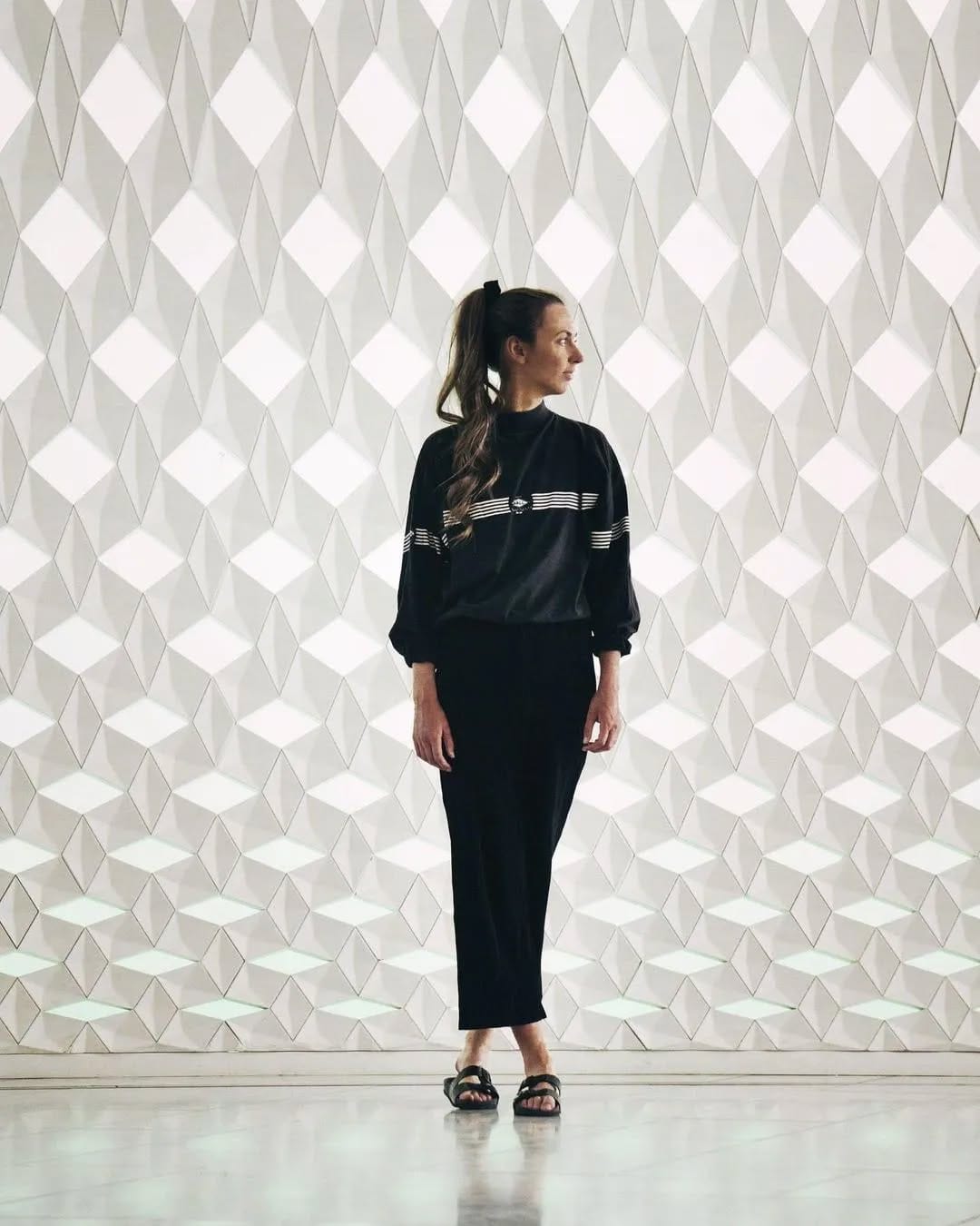 Post 6 by Delicia Kartes on Instagram (image)